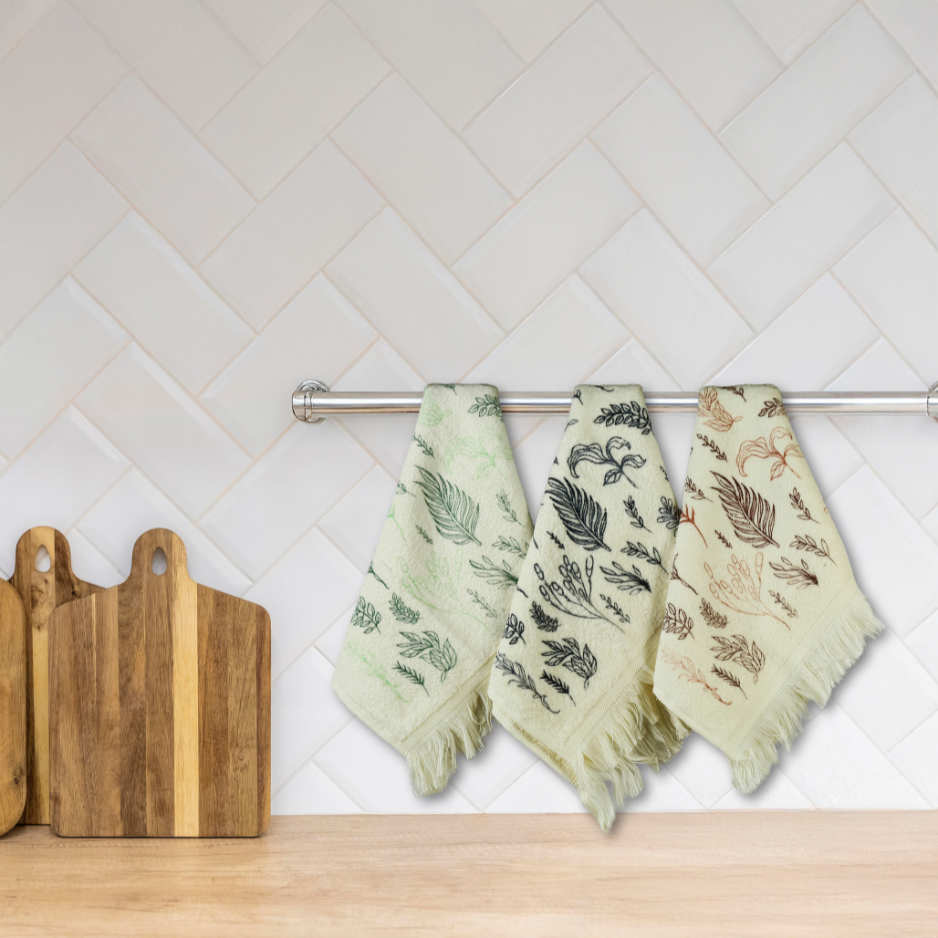 Velvet Touch Kitchen Collection – Luxury Printed 3-Piece 30*50 Cm Set